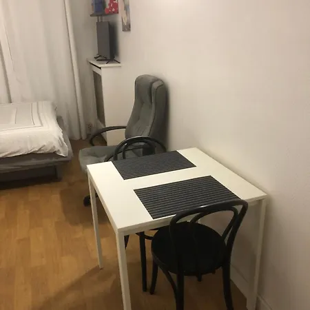 Cosy Au Pied Du Metro Appartement Paris